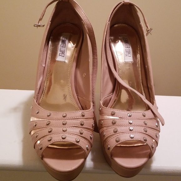 Jennifer Lopez Shoes - Pink platform heels with silver studs